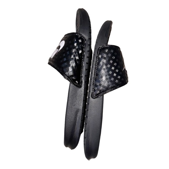 NIKE swoosh ❤️wm8 black women’s padded sandals flip flops size 8 - Picture 9 of 10